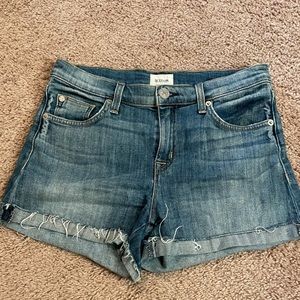 Hudson Valeri cutoff short